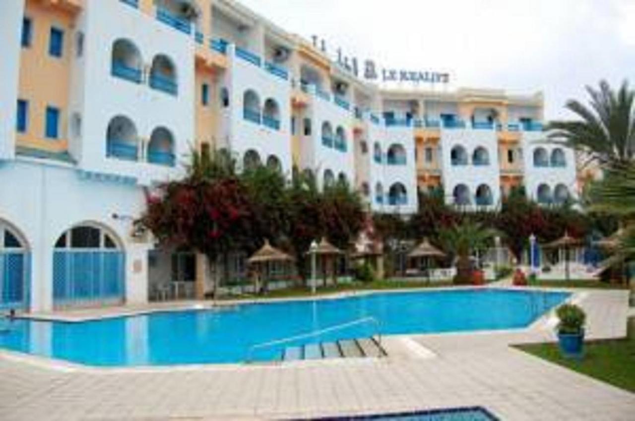 Le Khalife